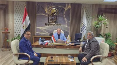 مسئول التعاون الدولي لقطاع الكليات الطبية بجامعة ناميبيا يزور جامعة أسيوط لبحث سبل التعاون المشترك