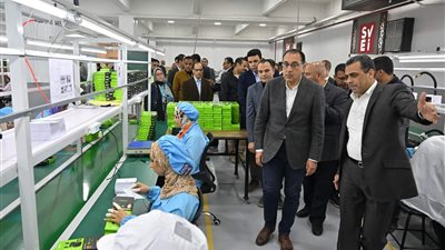 شركة صينية: زيارة رئيس الوزراء لخطوط إنتاجنا بالسخنة يعكس دعم الحكومة للتصنيع المحلي