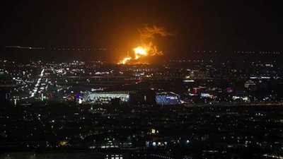 عاجل| الحوثيون: هجوم أمريكي بريطاني يستهدف مطار الحديدة الدولي بثلاث غارات