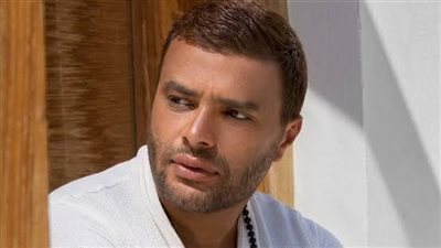 رامي صبري نجم استثنائي يرفع شعار 