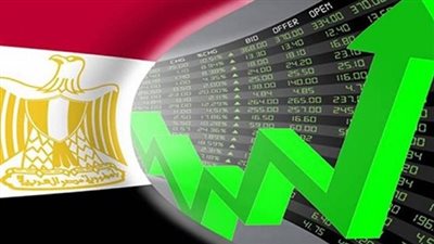 خبير اقتصادي يصدم المصريين بشأن الأزمة الاقتصادية الحالية