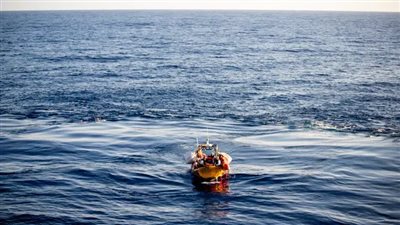 انتشال جثمان شاب غرق شرق الإسكندرية 