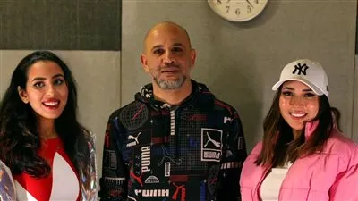 ساندي تتعاون مع عزيز الشافعي ومنة القيعى وتميم في عمل غنائى جديد