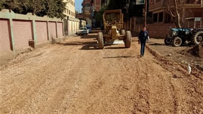 جهود رؤساء الوحدات المحلية في متابعة أعمال الرصف والتطوير بمحافظة المنوفية 