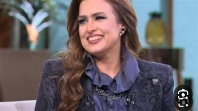 رمضان 2024.. سيمون تروج لمسلسل 