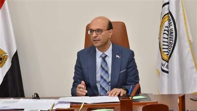 رئيس جامعة أسيوط: 16 برنامجًا دراسيًا بالجامعة الأهلية في 7 كليات 