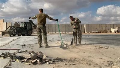 مراسلة القاهرة الإخبارية تكشف تفاصيل استهداف قاعدة عين الأسد (فيديو)