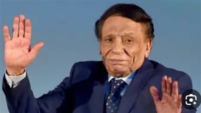 آخرهم عادل إمام.. نجوم اجبرهم المرض على الاعتزال