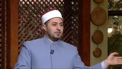 بعد طلاق ياسمين عبد العزيز والعوضي.. عالم أزهري يكشف مفاجأة عن خبراء الفلك