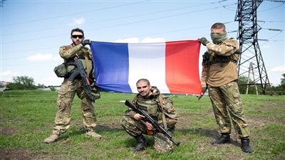 أكثر من 300 مرتزق فرنسي وصلوا إلى أوكرانيا 