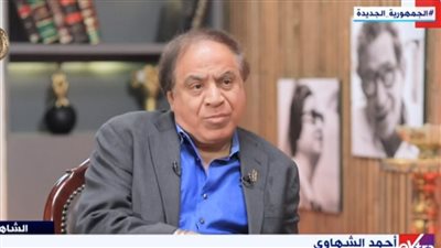 الشاعر أحمد الشهاوي: مشروع ديوان الشعر المصري تأخر 50 سنة على الأقل