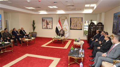 وزير العدل يلتقي مجلس إدارة نادي قضاة بورسعيد والوفد المرافق له