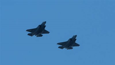 عاجل.. غارات جوية عنيفة على صنعاء وتعز والبيضاء 