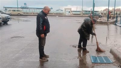 محافظ الإسكندرية يؤكد على استمرار رفع درجة الاستعدادات للتعامل مع تداعيات النوة