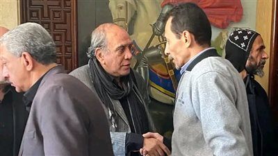 منير مكرم يقدم واجب العزاء في الراحل جميل برسوم