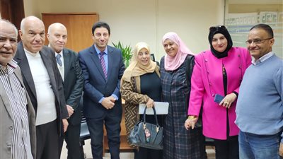 النقيب العام يفتتح المقر الجديد للنقابة الفرعية للأطباء البيطريين بالسويس