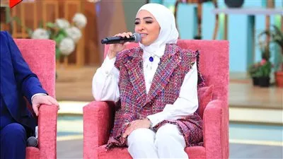 هلا رشدي عن أغنية 