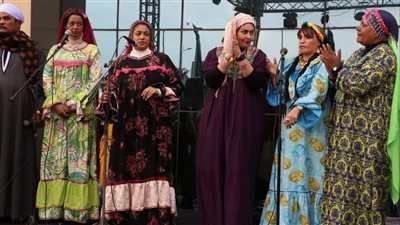 تفاعل كبير مع عروض فرقة النيل وكورال ذوي القدرات الخاصة في معرض الكتاب