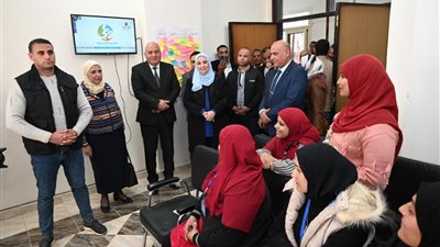 وزيرة التضامن الاجتماعي ومحافظ قنا يفتتحان مجمع خدمات الأسرة والطفولة بقنا الجديدة