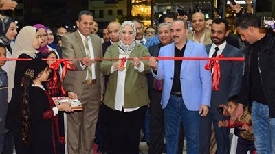 وزيرة التضامن تفتتح معرض «ديارنا» للحرف اليدوية والتراثية بمحافظة الأقصر