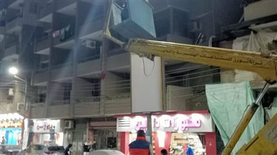 استمرار حملات رفع كفاءة الإنارة العامة بالشوارع بحي شرق أسيوط