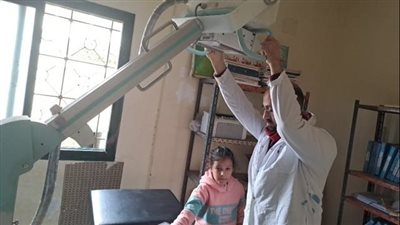 الكشف على 1624 مريضًا في قافلة علاجية بالدقهلية
