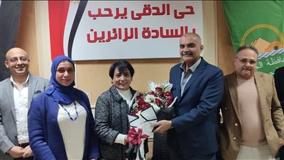 رئيس حي الدقي يكرم مدير عام الإدارات الهندسية لبلوغها سن المعاش