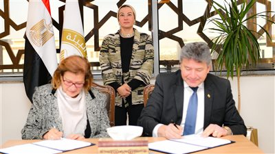 وزيرة البيئة تشهد عدد من البروتوكولات مع مؤسسات المجتمع المدني