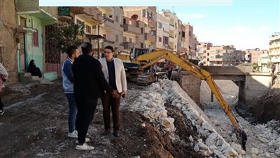 محافـظ المنوفية: متابعات دورية لأعمال رصف الطرق وتبطين الترع بنطاق المحافظة