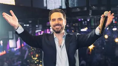 وائل جسار يروج لـ أحدث أغانيه بعنوان 