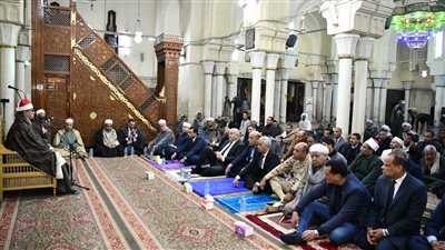 محافظ قنا يشهد الاحتفال بليلة الإسراء والمعراج بمسجد عبدالرحيم القنائي