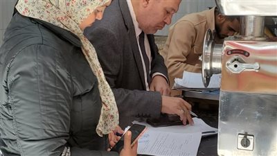 تحرير 55 محضرا تموينيا متنوعا خلال حملات بمركزى البدارى والقوصية بأسيوط