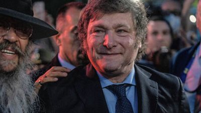 الرئيس الأرجنتيني يشارك المستوطنين رقصاتهم في القدس