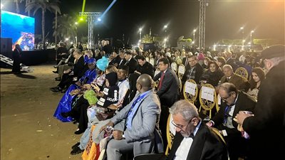 بدء توافد النجوم على حفل افتتاح مهرجان الأقصر للسينما الإفريقية في معبد الأقصر