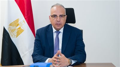 سويلم: التنسيق بين قطاع التخطيط والإدارات العامة للري لعمل كارت تعريف للمنشآت والمعدات 