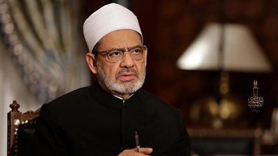 طالب غيني يروي رحلته على الدارجة إلى مصر وأمنيته لقاء شيخ الأزهر