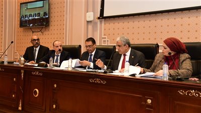 بعد الموافقة نهائيا.. تفاصيل قانون زيادة الأجور والمعاشات وتعجيل الصرف