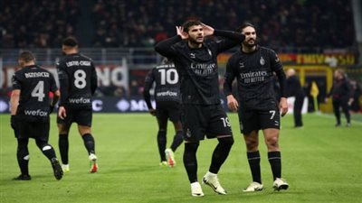 بشق الأنفس.. ميلان يخطف فوزًا صعبًا أمام نابولي في الدوري الإيطالي