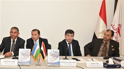 سفارة أوزبكستان بالقاهرة تستعرض محطات بحياة مؤسس الأدب الأوزبكي والتركي عليشير نوائي 