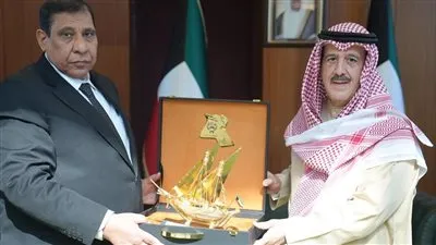 وفد من مجلس الدولة يزور الكويت لتعزيز تبادل الخبرات وتوطيد التعاون القضائي