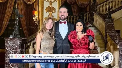 وائل جسار يهدي زوجته 