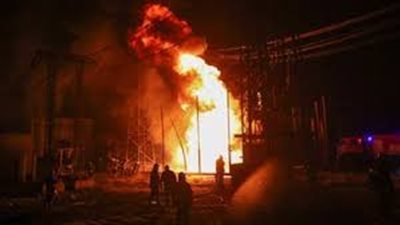 روسيا تضرب محطة كهرباء وسط أوكرانيا بالصواريخ