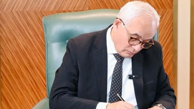 التعليم تصدر قرارا وزاريا باتخاذ إجراءات تحرير عقود 54 معلما ضمن نسبة (5٪؜) 