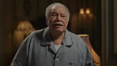  يحيى الفخراني يوتيوبر وصلاح عبد الله يجري تجارب معملية في برومو 