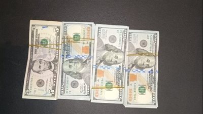 ضبط شخص حاول تهريب عملات أجنبية بمطار القاهرة