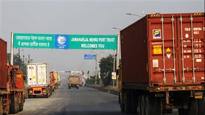 العجز التجاري للهند يتراجع إلى أقل مستوى خلال 9 أشهر