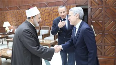 شيخ الأزهر يستقبل السفير البرازيلي لبحث سبل تعزيز دور الأزهر في بلاده