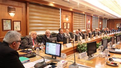 رئيس جامعة المنوفية يشارك في اجتماع المجلس الأعلى لشئون التعليم والطلاب