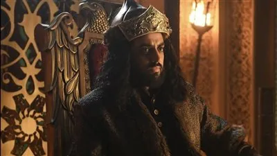 السلطان ملكشاه.. إسلام جمال يكشف عن شخصيته في 