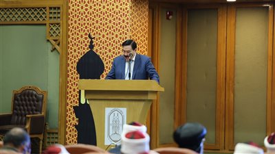 رئيس مركز نور سلطان: يجب إشراك الشباب من زعماء الأديان لفهم مفتاح استمرارية الحوار 